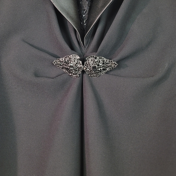 Kay Unger New York All Black plunge v-neck cocktail dress size 10 - Picture 7 of 13